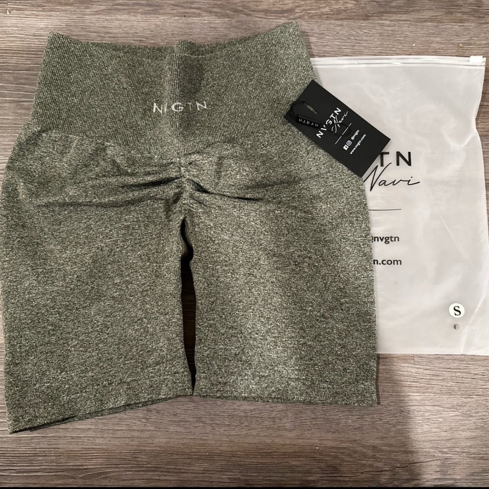 ⭐️ NVGTN Shorts ⭐️